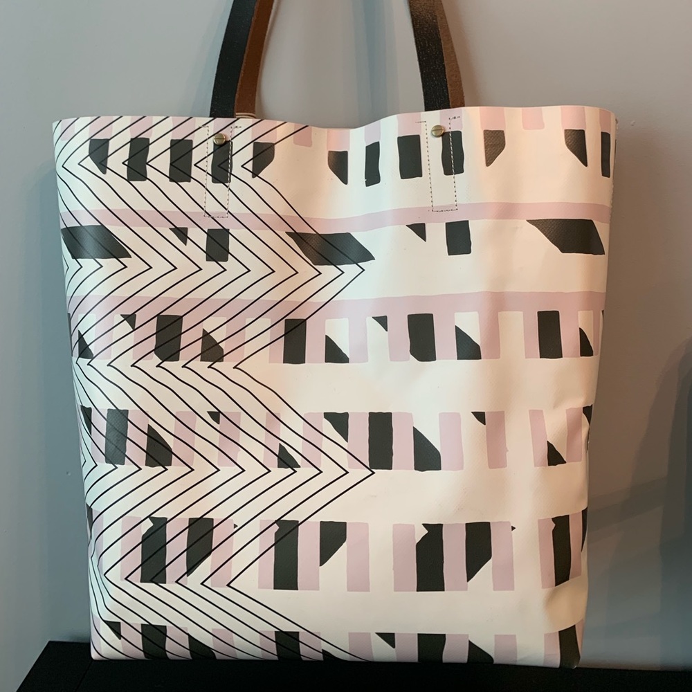 Kestrel “Etched Lucidity Tote” Brand NWT